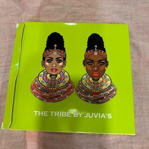 Juvia’s Place eyeshadow palette